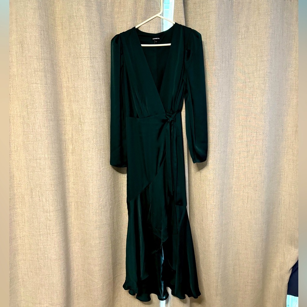 Rich green silky wrap dress, Fall dress, Express Dress